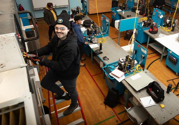 Refrigeration Mechanic