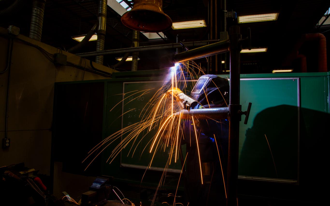 viu welding student