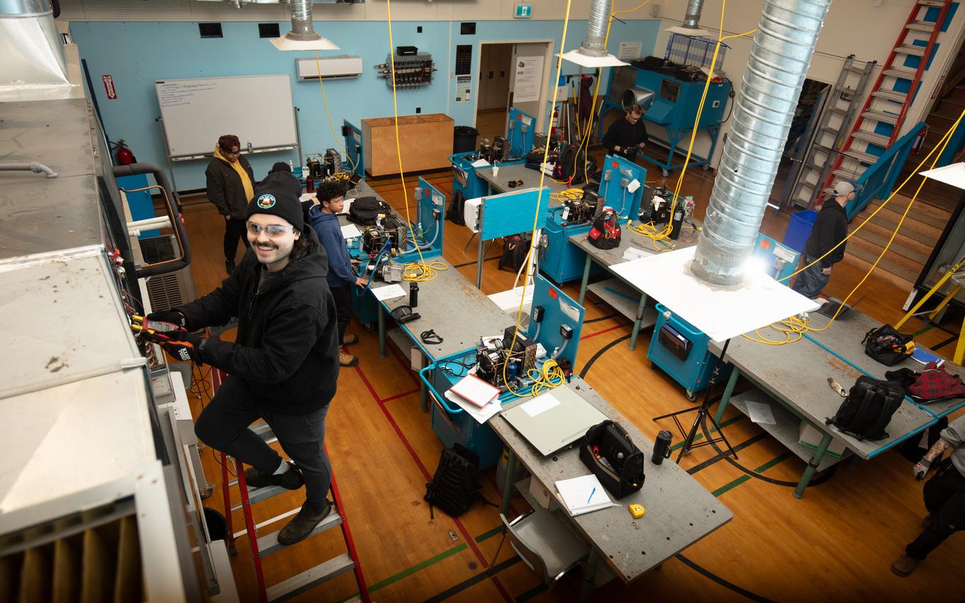 Refrigeratio Air-Conditioning Mechanic